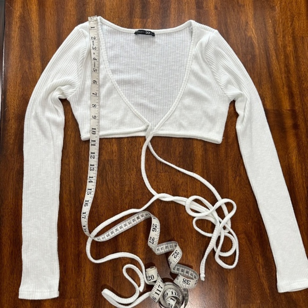 PaperMoon Crop Top White - Size S. - Picture 6 of 10